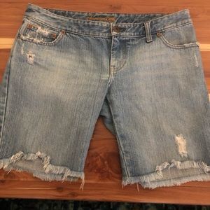 American Eagle Bermuda shorts
